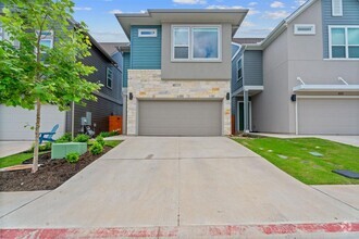 Building Photo - 609 Terrier Trl
