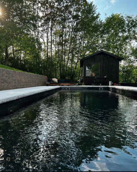 Building Photo - 2341 Santa Fe Pike