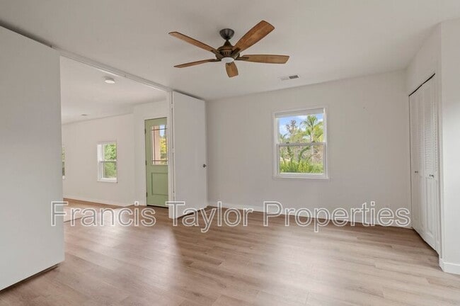 Building Photo - 10204 Lake Meadow Ln