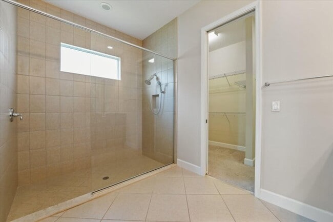 Building Photo - 16110 Whippoorwill Cir