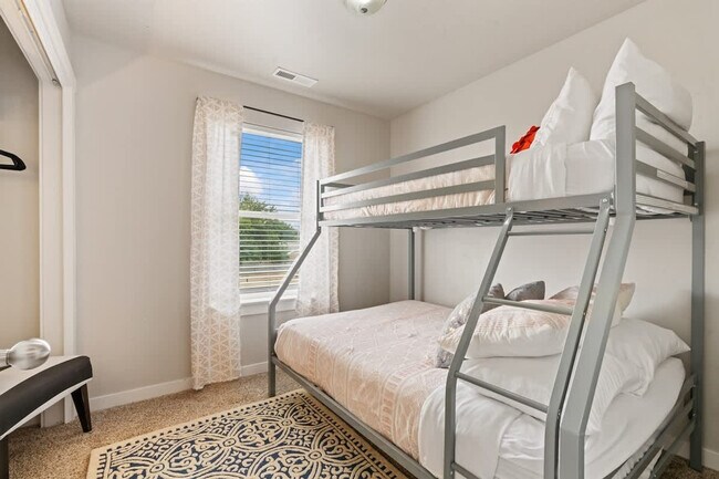 Building Photo - 2110 Ison Ct