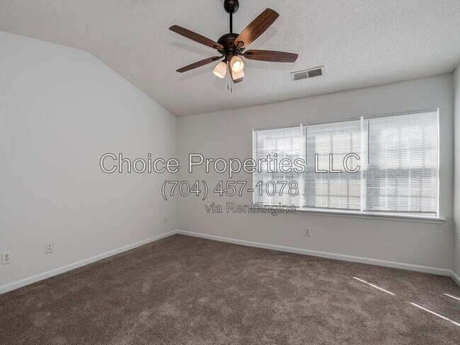 Building Photo - 12807 Spirit Bound Way