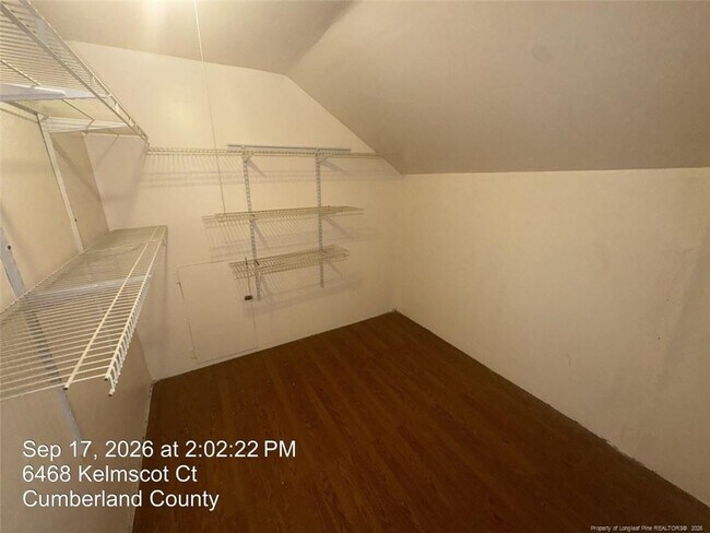 Building Photo - 6468 Kelmscot Ct