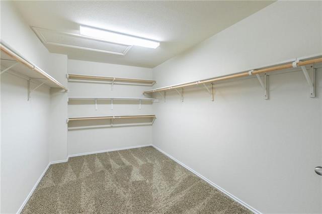 Building Photo - 6600 Cascade Dr