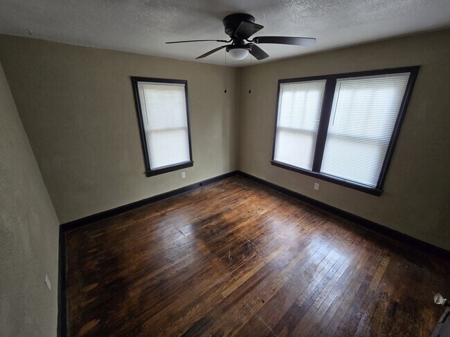 Building Photo - 41 Tallulah Ave