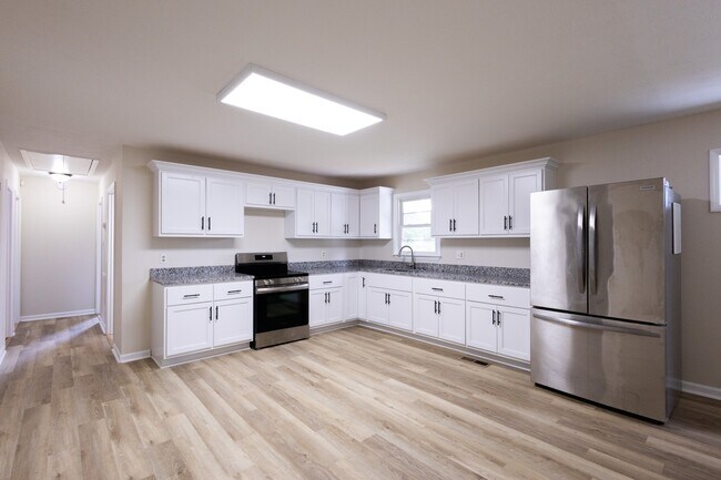 Building Photo - 815 Mount Olivet Girkin Rd