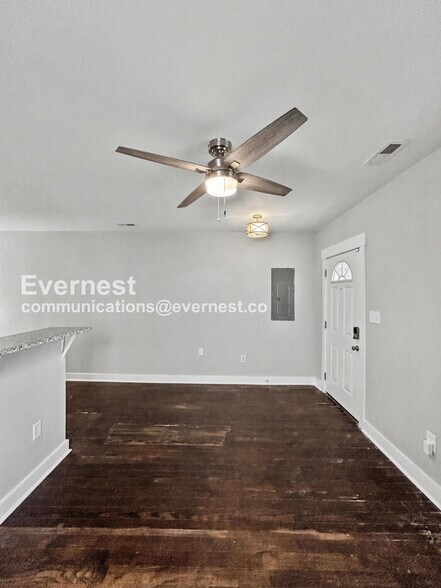 Building Photo - 2214 Joplin Ave