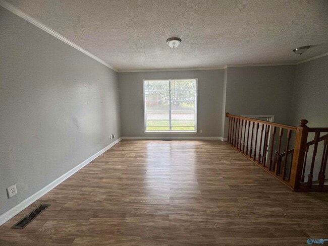 Building Photo - 3201 Delia Ln NW