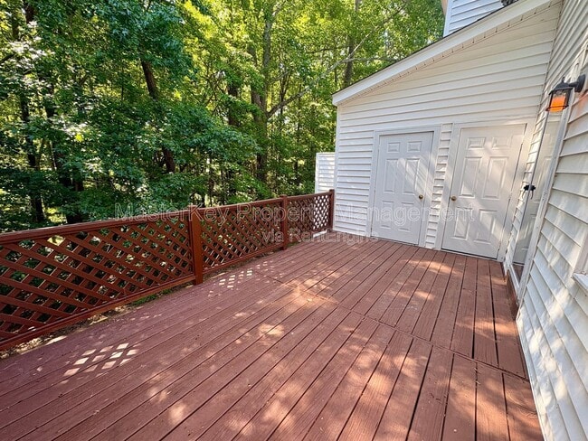 Building Photo - 4506 Treerose Way