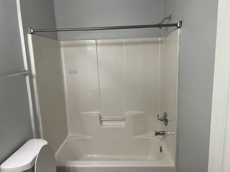 Building Photo - 6585 Carriage Ct