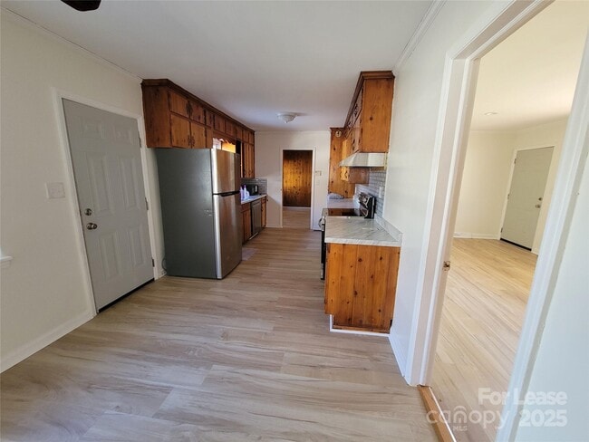 Building Photo - 6539 Louglen Cir