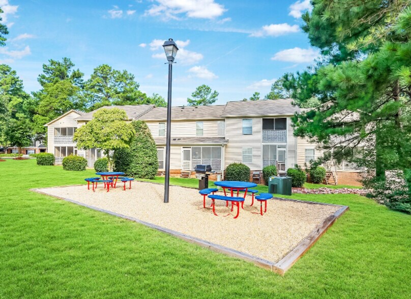 Building Photo - 4915 Arcadian Ct