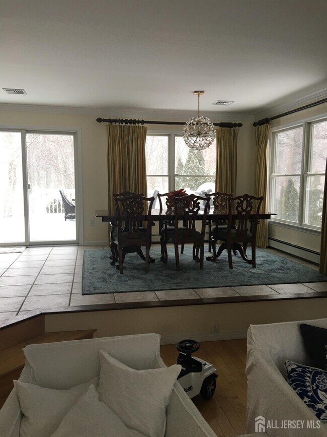 Building Photo - 124 Taylors Mills Rd