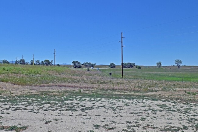 Building Photo - 1495 Oxbow Dr