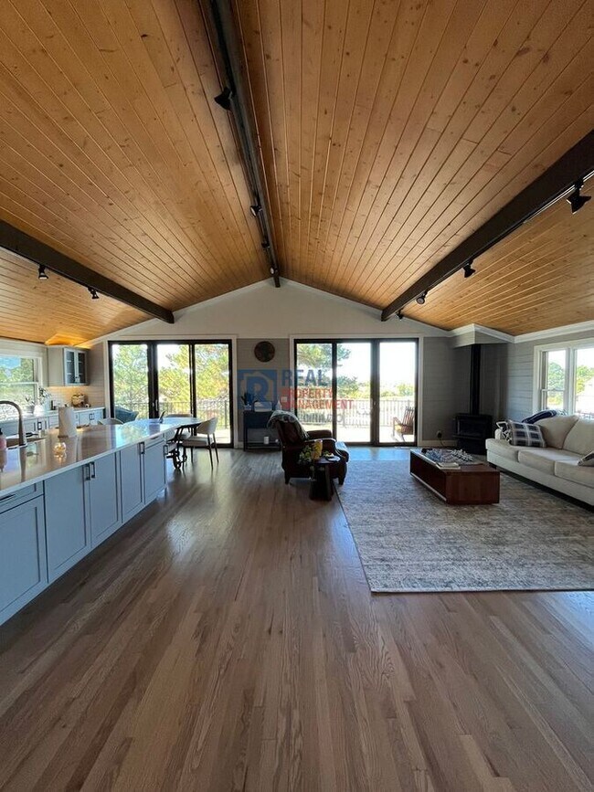 Building Photo - 6024 Thunderhill Rd