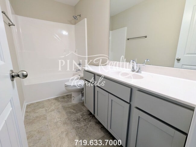 Building Photo - 4014 Colleton Ln