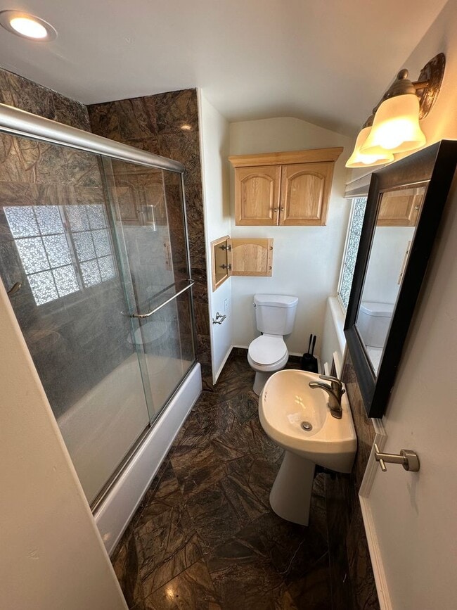 Building Photo - Fletcher Hills/El Cajon 3Br House 1/2 OFF ...