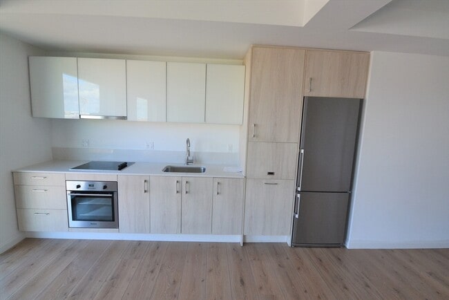 Building Photo - 1282 Boylston St