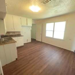 Building Photo - 4813 Eastover Ave