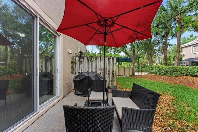 Building Photo - 2264 Salerno Cir