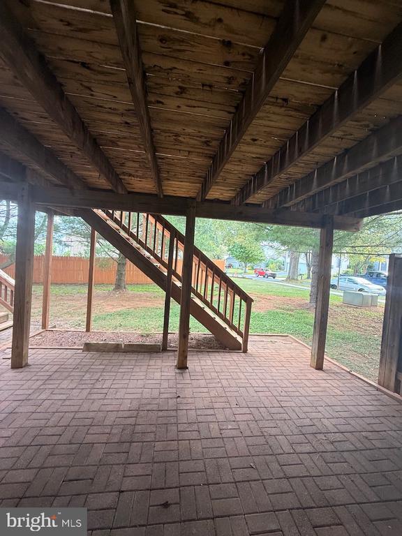 Building Photo - 17901 Cottonwood Terrace