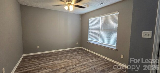 Building Photo - 10623 Campion Ct