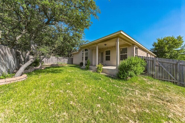 Building Photo - Great 4 bedroom in Cedar Park