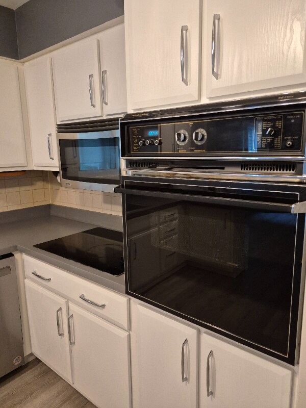 Building Photo - 9663 Yorkshire Estates Dr