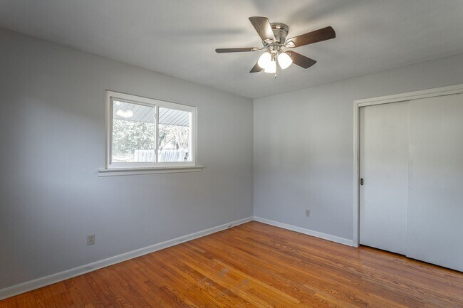 Building Photo - 3613 Old Ringgold Rd