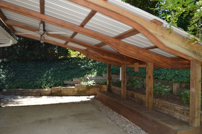 Building Photo - 3 Bedroom, 2 Bathroom Home Near Clemson University