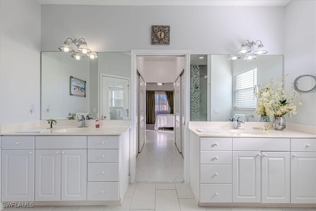 Building Photo - 27518 Pinecrest Ln