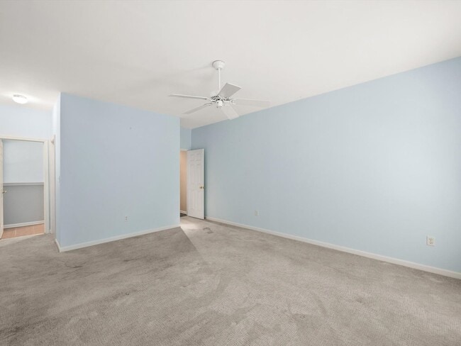 Building Photo - 9 Penhurst Ct