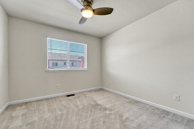 Building Photo - $2,195.95-  3 Bed, 2.5-Bath townhome in CO Springs with Central AC