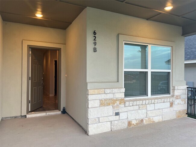 Building Photo - 629 Cr 306