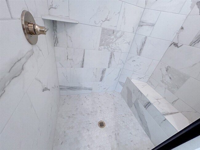 Building Photo - 29847 Longleaf Grv Ln