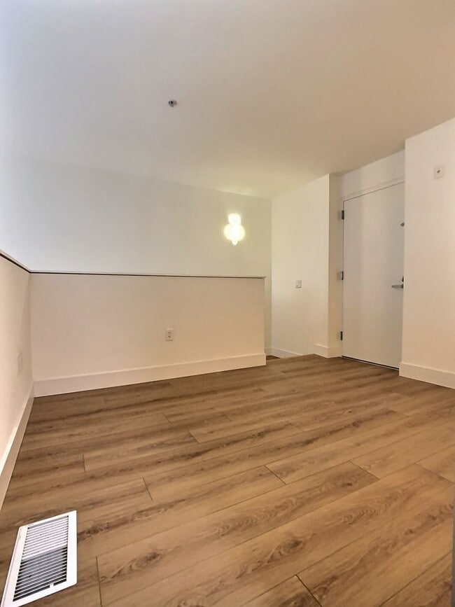 Building Photo - Modern Loft in Historic Plant 51 in Downtown San Jose