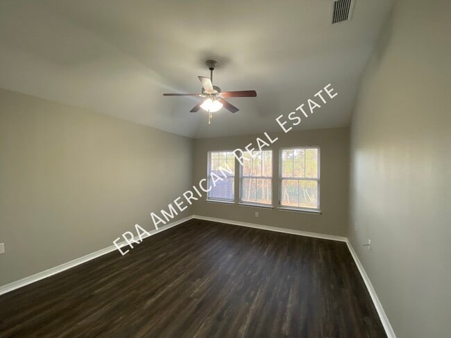 Building Photo - 2024 Bright Water Dr