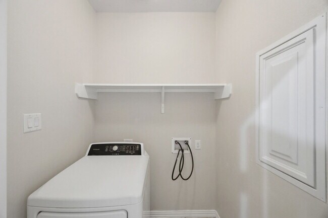 Building Photo - 25615 Crisp Springs Ln