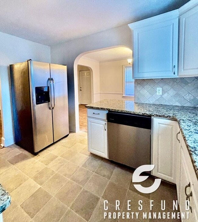 Building Photo - 3 Bed, 3 Bath located in HAYMOUNT - READY FOR MOVE IN TODAY!