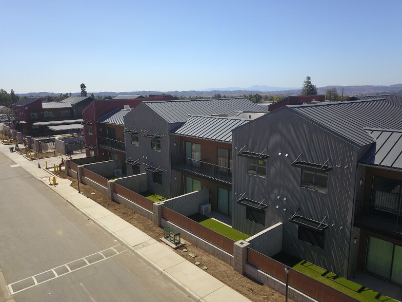 Building Photo - 34384 Yucaipa Blvd