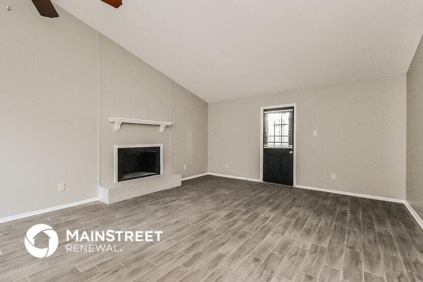 Building Photo - 5772 Jardin Pl