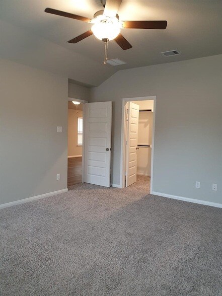 Building Photo - 511 Ellwood Terrace Ln