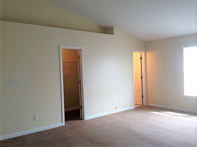 Building Photo - 6515 Knobstone Way