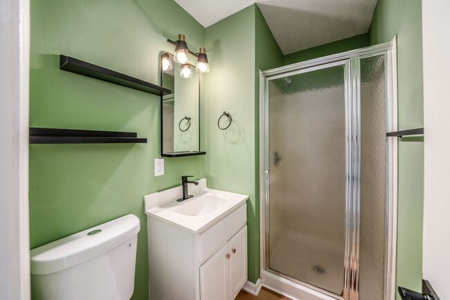 Building Photo - Fully Renovated Reynoldsburg Home