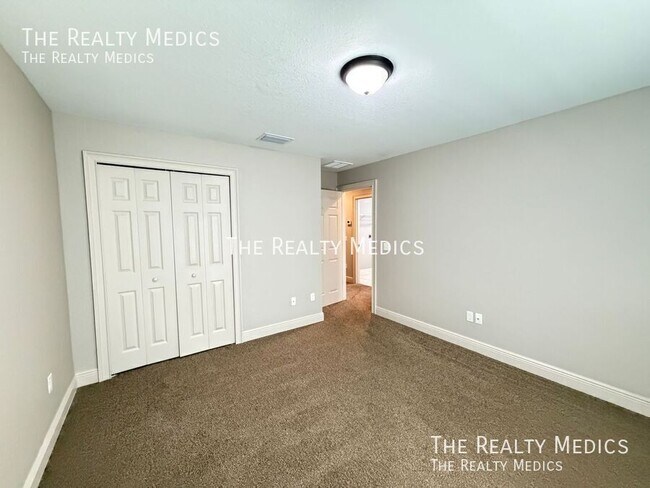 Building Photo - 334 Malauka Loop