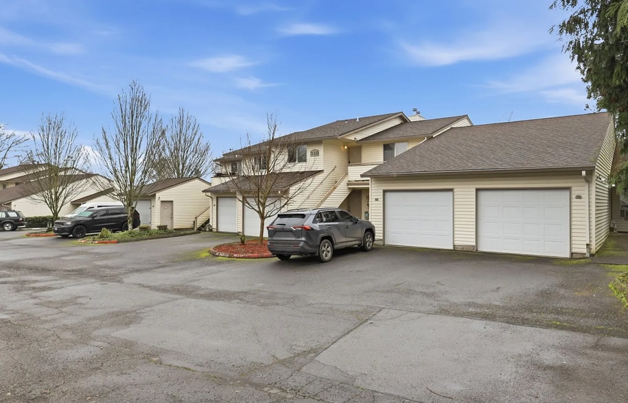 Building Photo - 510 SE 157th Ave