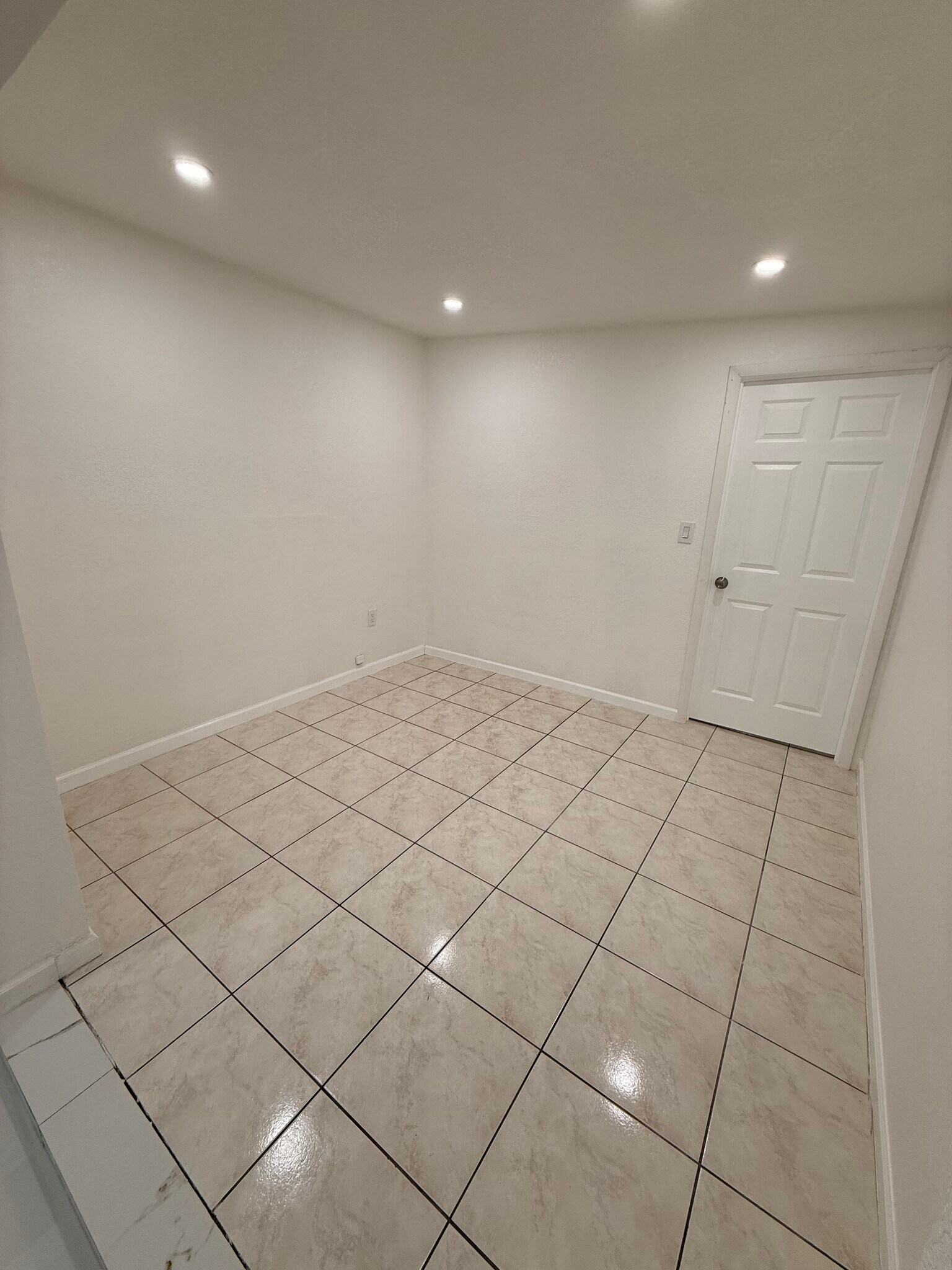 Building Photo - 10424 SW 7th St