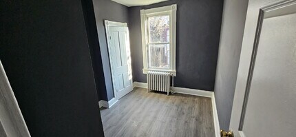 Building Photo - Prime East Baltimore Living Minutes from Johns Hopkins