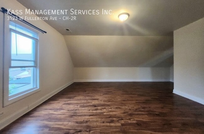 Building Photo - 3523 W Fullerton Ave