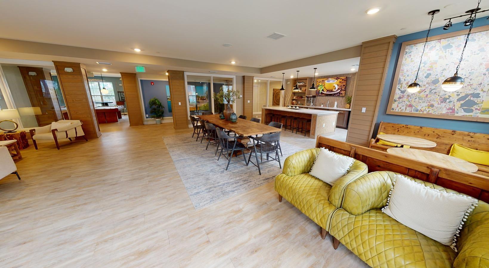 Building Photo - 5885 Lakehurst Dr